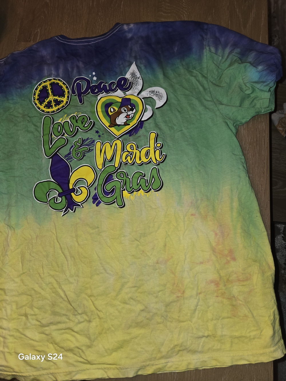 Tie-Dye Mardi Gras Short Sleeve Tee Buc-ee's Peace Love & Mardi Gras